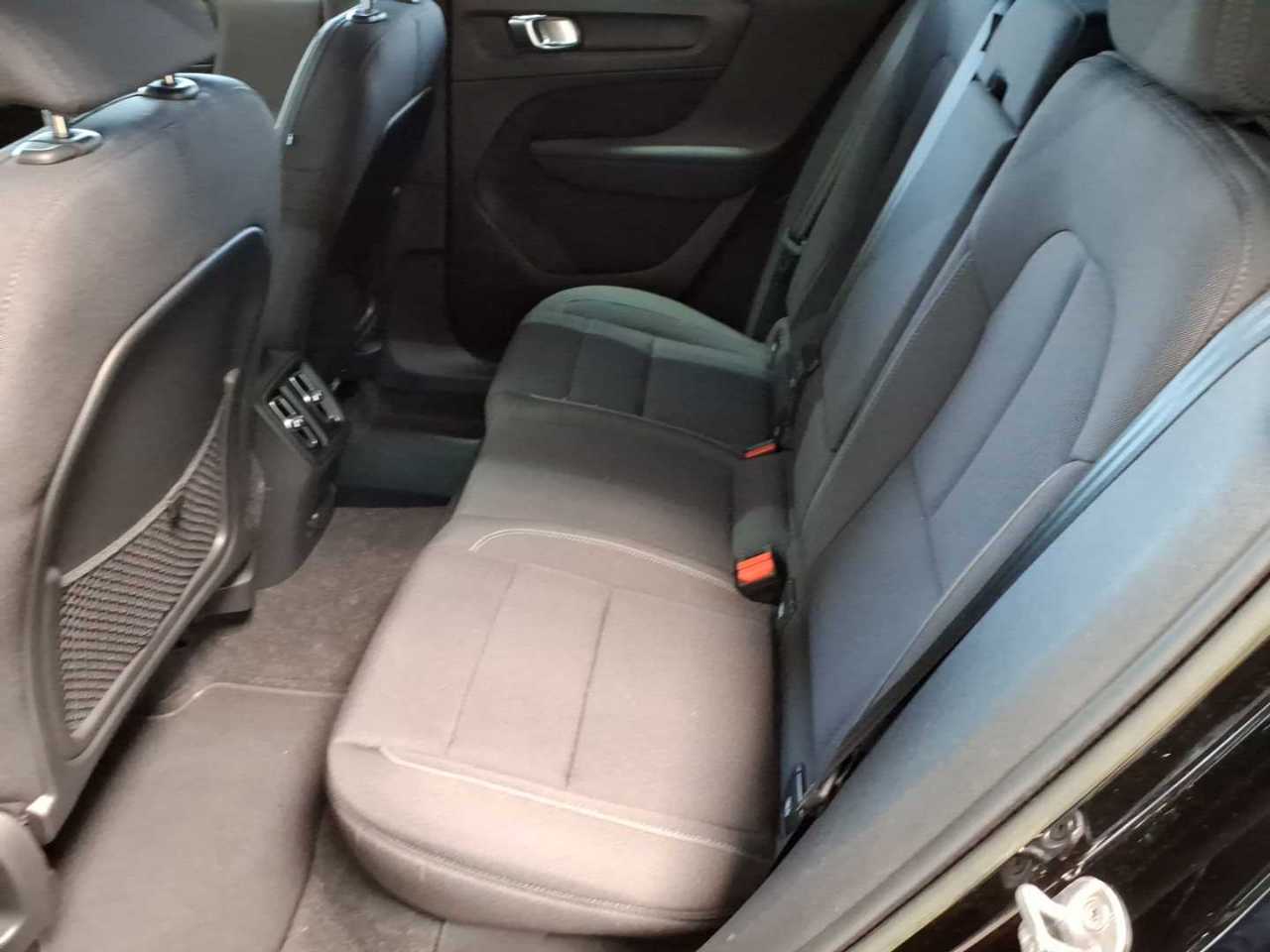 Volvo XC40 Recharge 78 kWh Twin Motor Plus 13