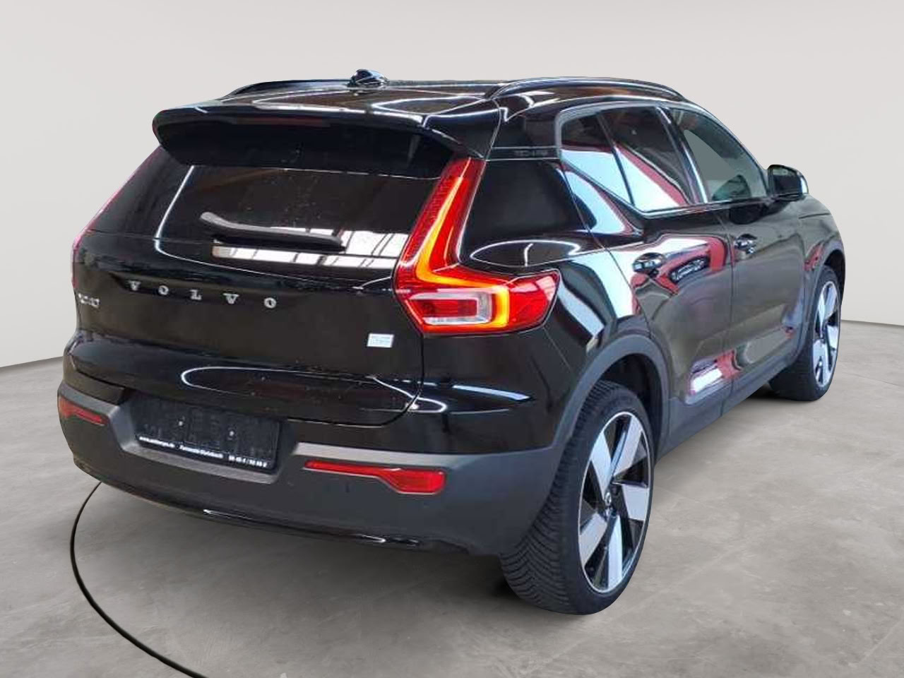 Volvo XC40 Recharge 78 kWh Twin Motor Plus 4