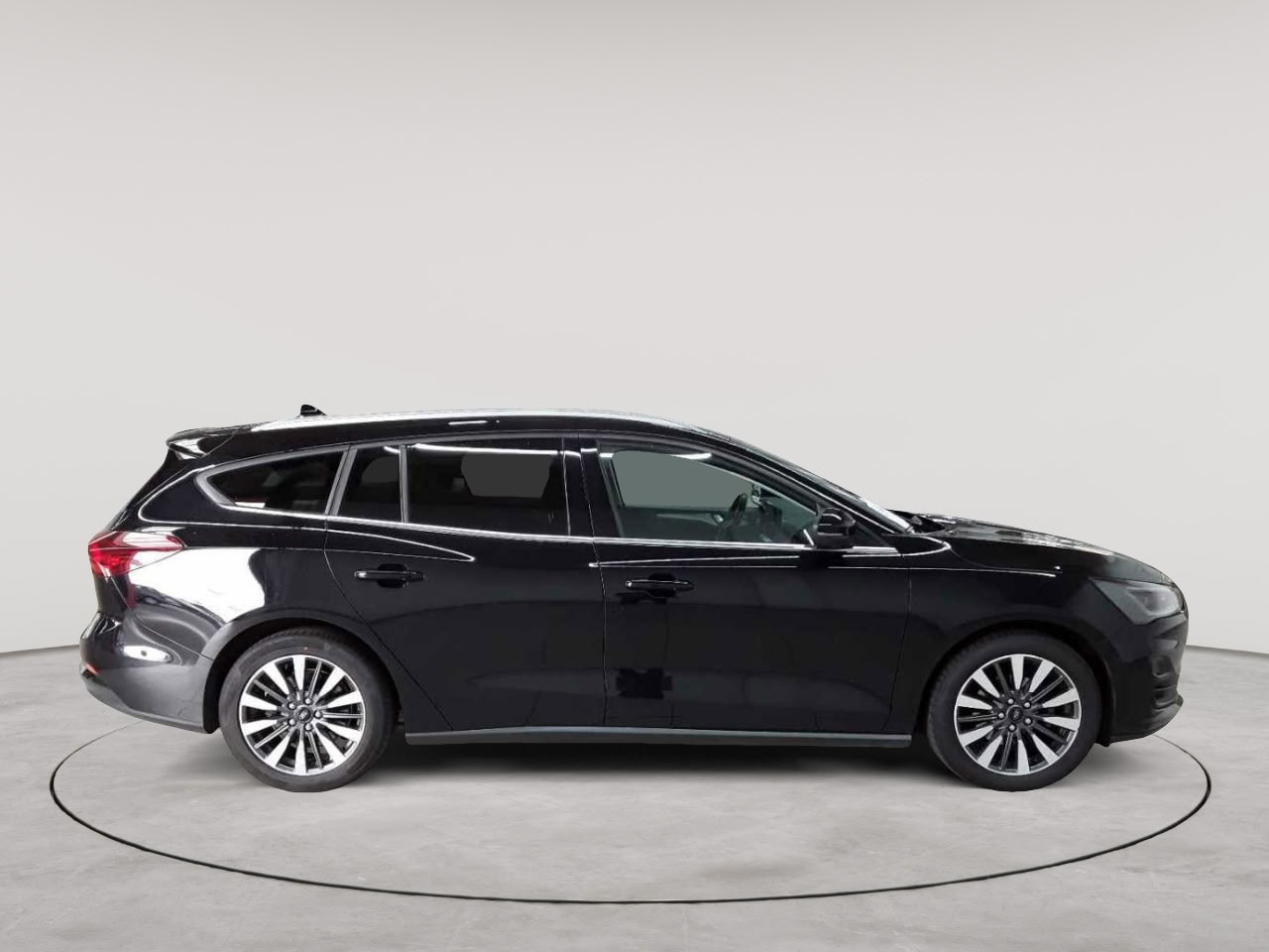 Ford Focus Turnier 1.0 EcoBoost Hybrid Aut. TITANIUM X 3
