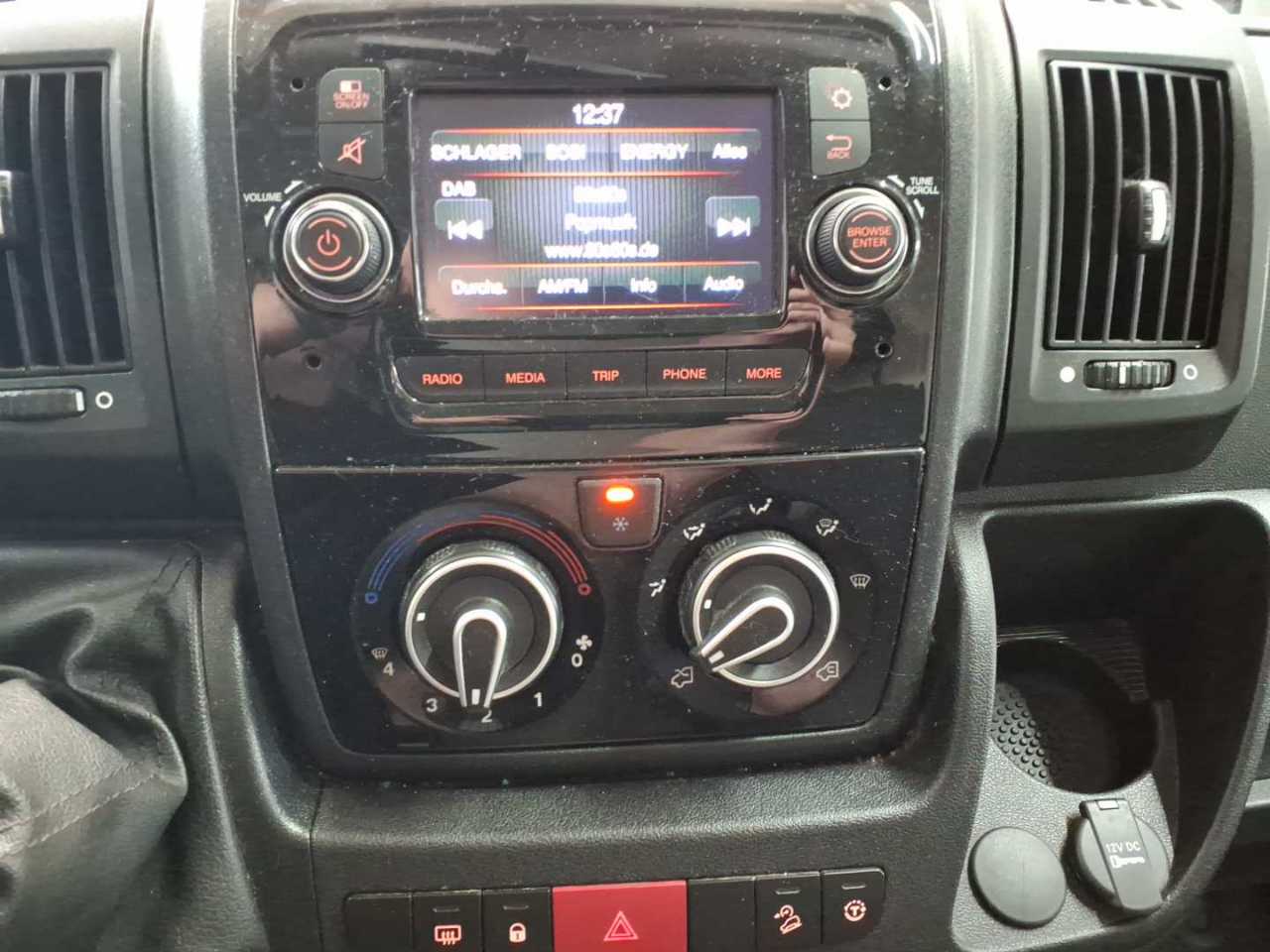 Fiat Ducato Maxi L4H2 verglast Natural Power 14
