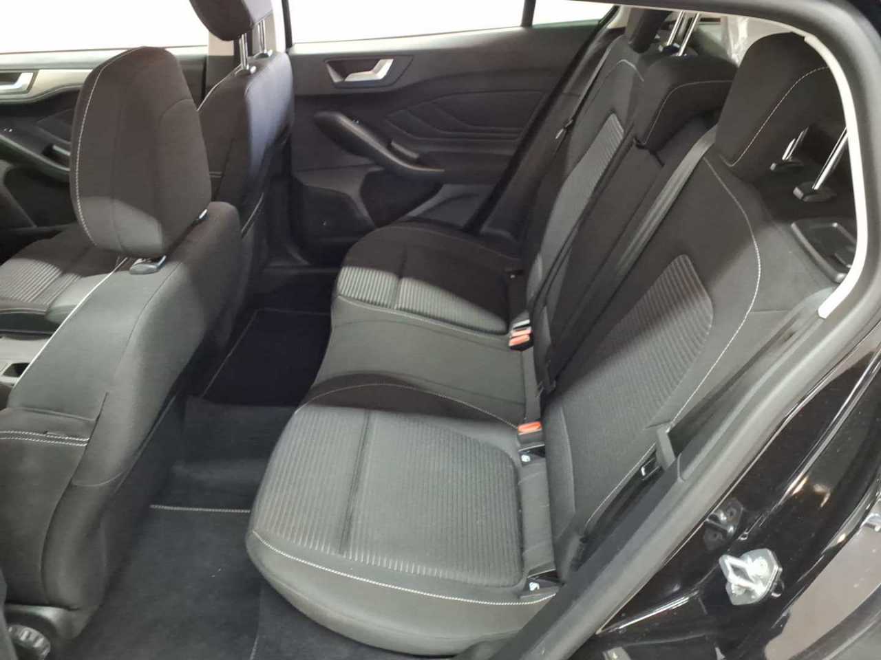 Ford Focus Turnier 1.0 EcoBoost Hybrid Aut. TITANIUM X 13