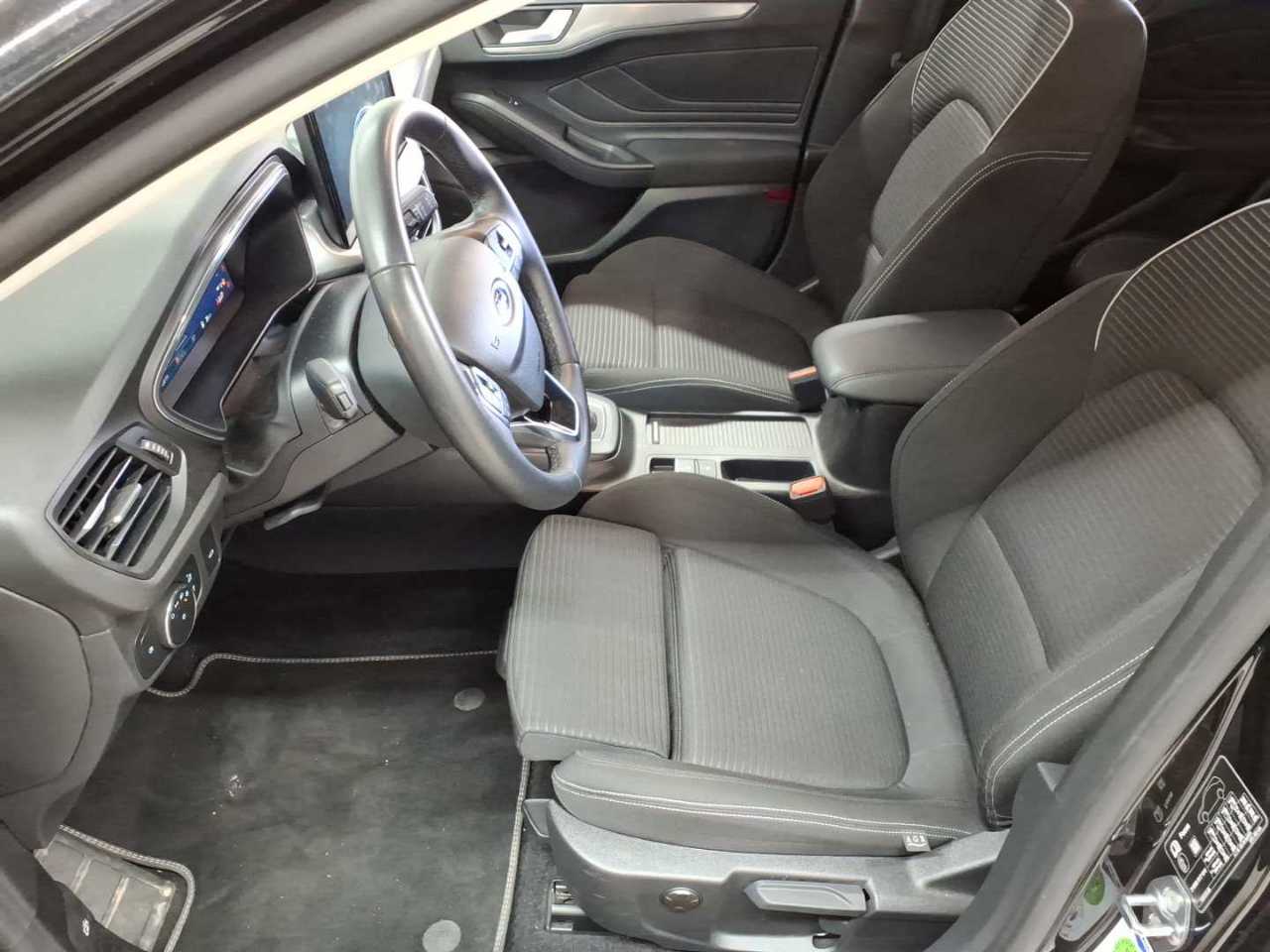 Ford Focus Turnier 1.0 EcoBoost Hybrid Aut. TITANIUM X 7