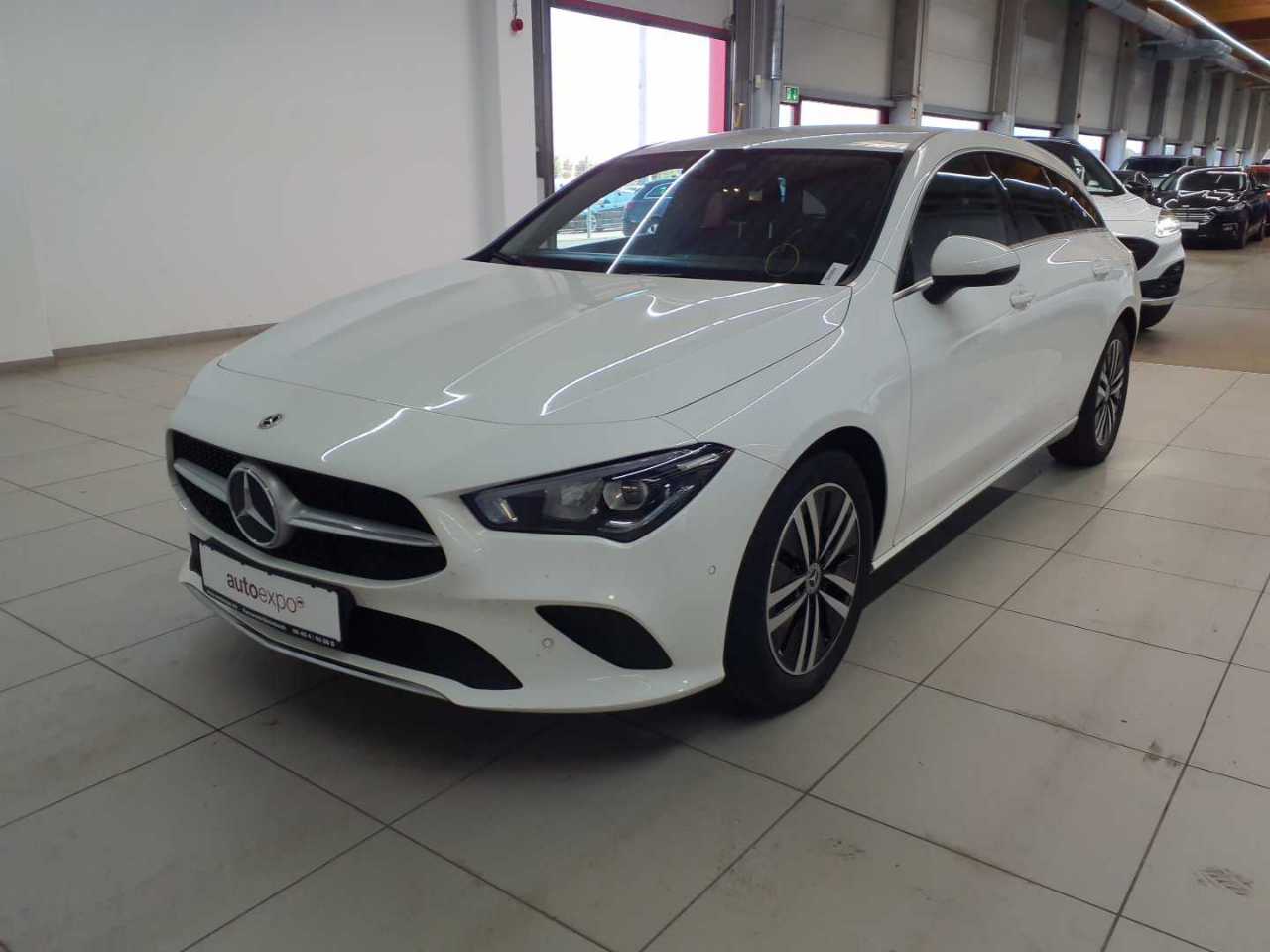 Mercedes-Benz CLA 200 d Shooting Brake 8G-DCT Progressive 3