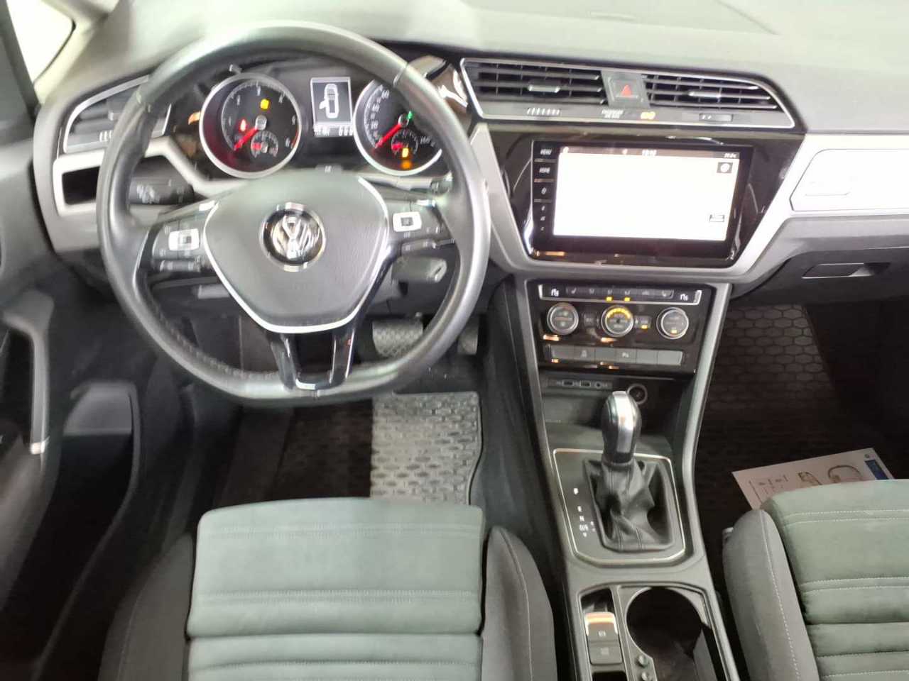 Vw Touran 2.0 TDI SCR DSG Comfortline 10