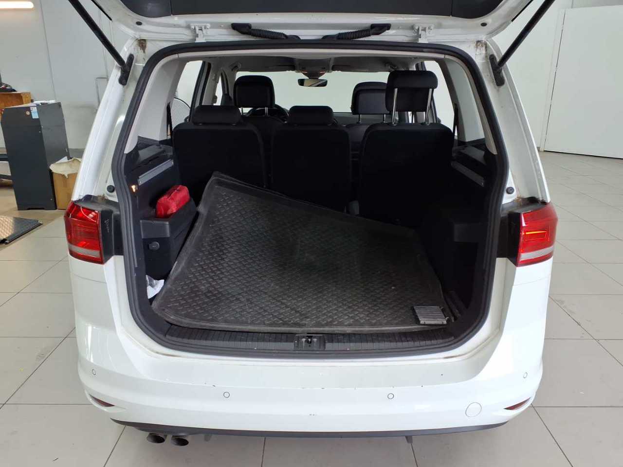 Vw Touran 2.0 TDI SCR DSG Comfortline 15