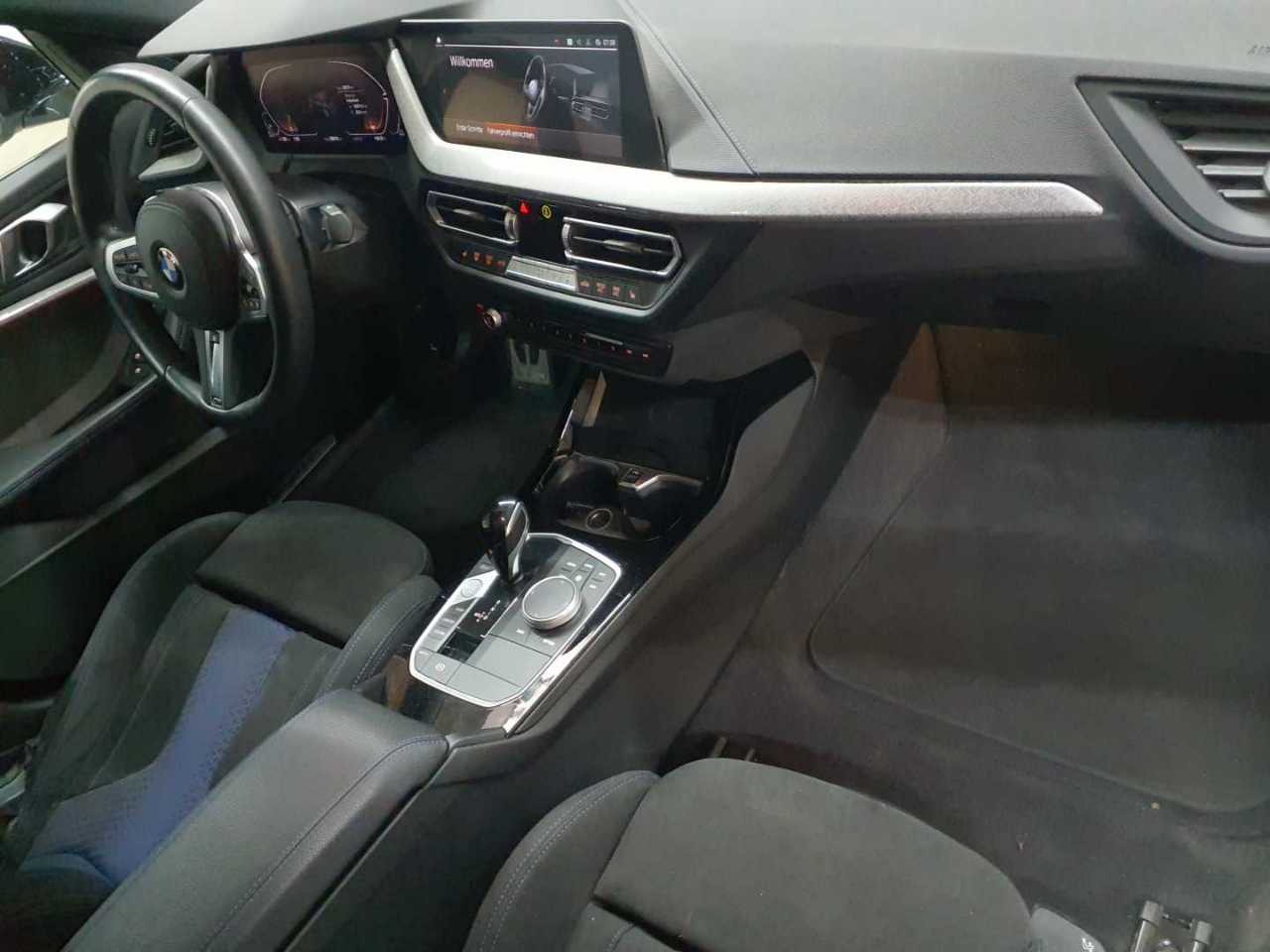 Bmw 218d Gran Coupe Aut. M Sport 9