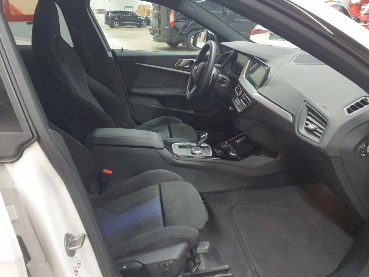 Bmw 218d Gran Coupe Aut. M Sport 8