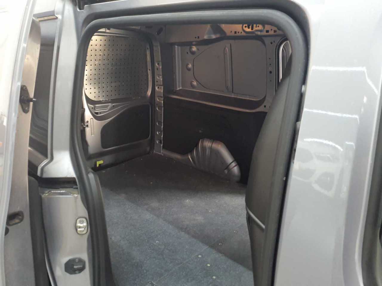 Peugeot Partner 1.5 BlueHDi 130 L2 EHZ S&S Premium 9