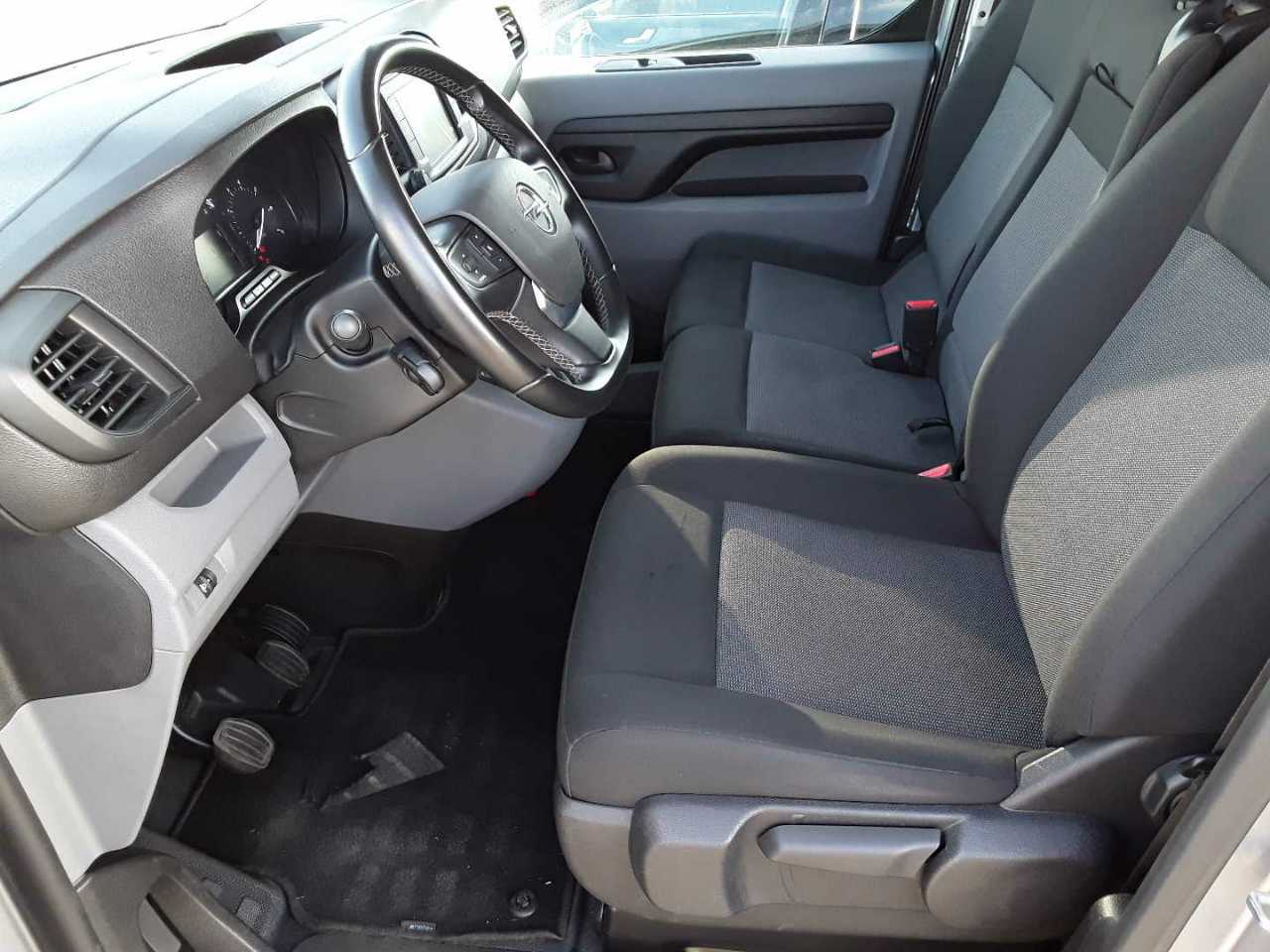 Opel Vivaro 1.5 D Cargo M Edition 7