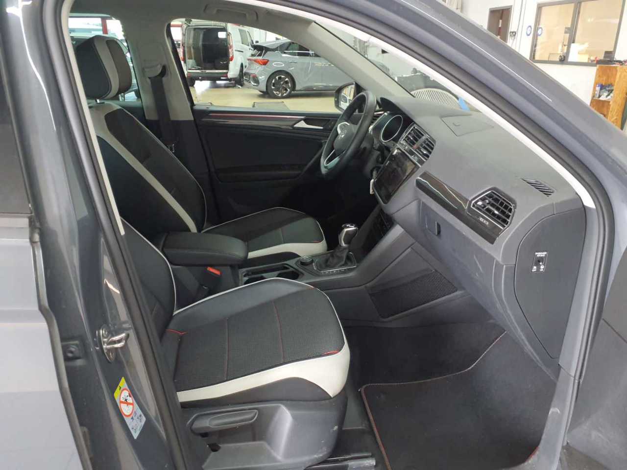 Vw Tiguan 2.0 TSI OPF 4MOTION DSG URBAN SPORT 8