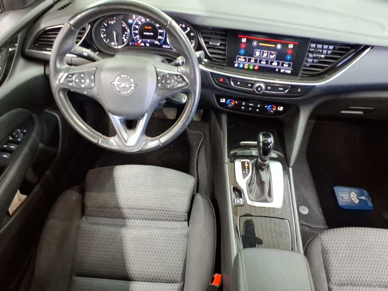 Opel Insignia Sports Tourer 2.0 Diesel Aut. Business 10