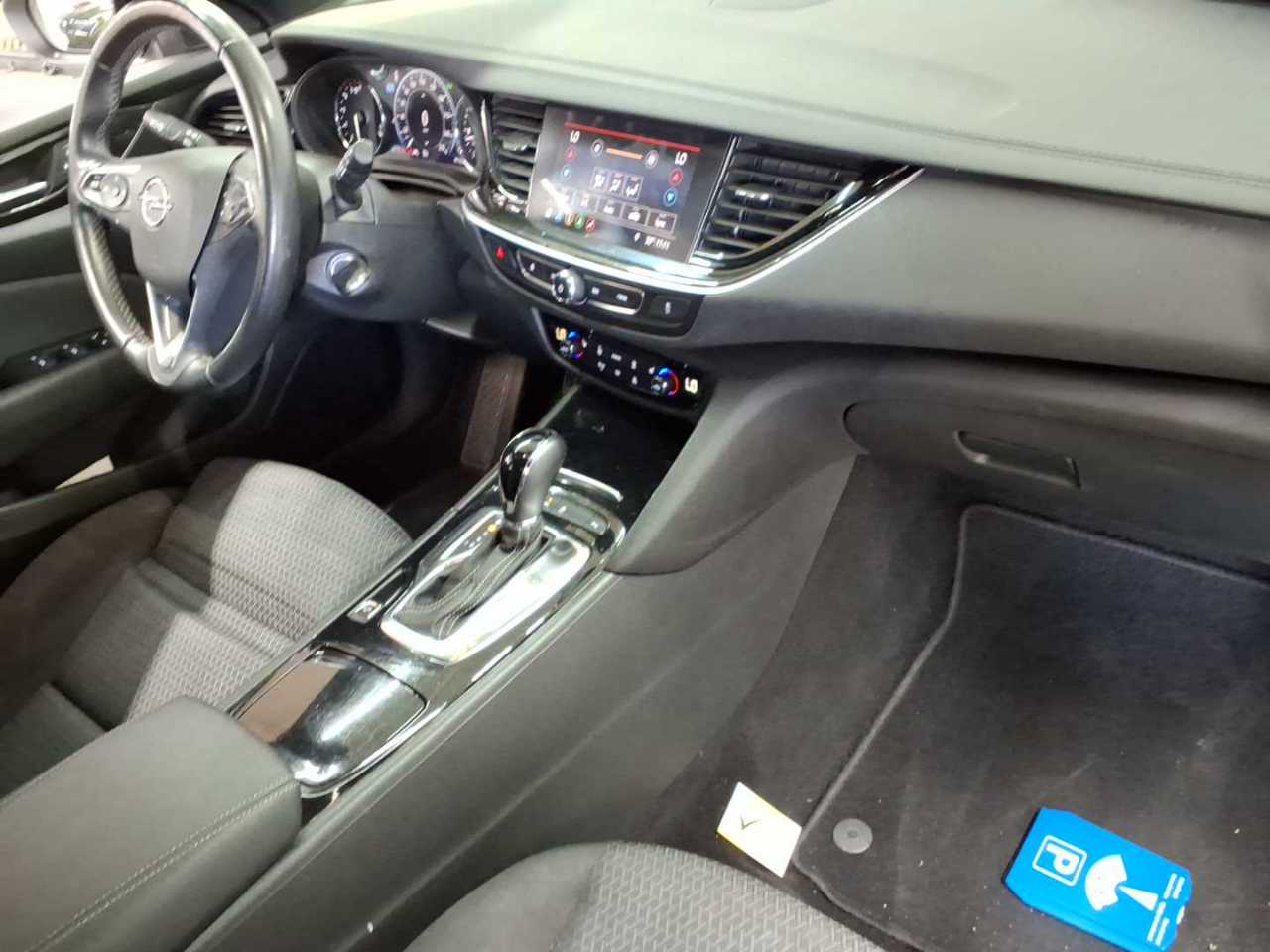 Opel Insignia Sports Tourer 2.0 Diesel Aut. Business 9
