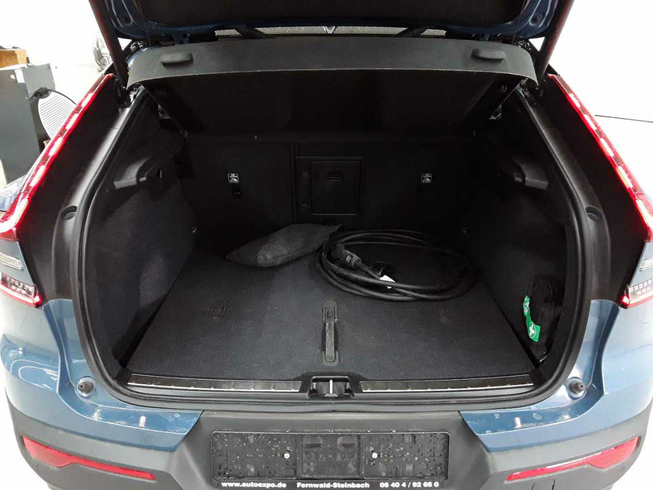 Volvo EC40 Fully Electric Single M. Extended Range RWD Plus Dark 15