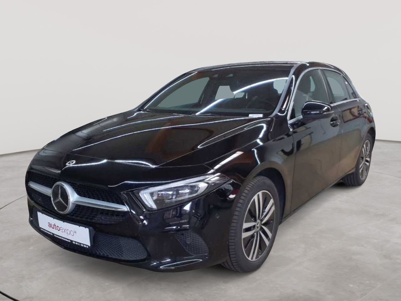 Mercedes-Benz A 250 e 8G-DCT Progressive 2