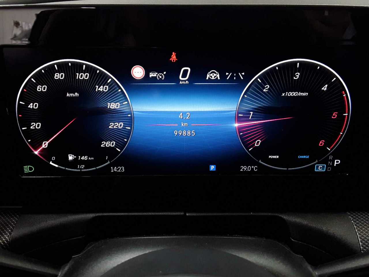 Mercedes-Benz C 200 d T 9G-TRONIC Avantgarde 11