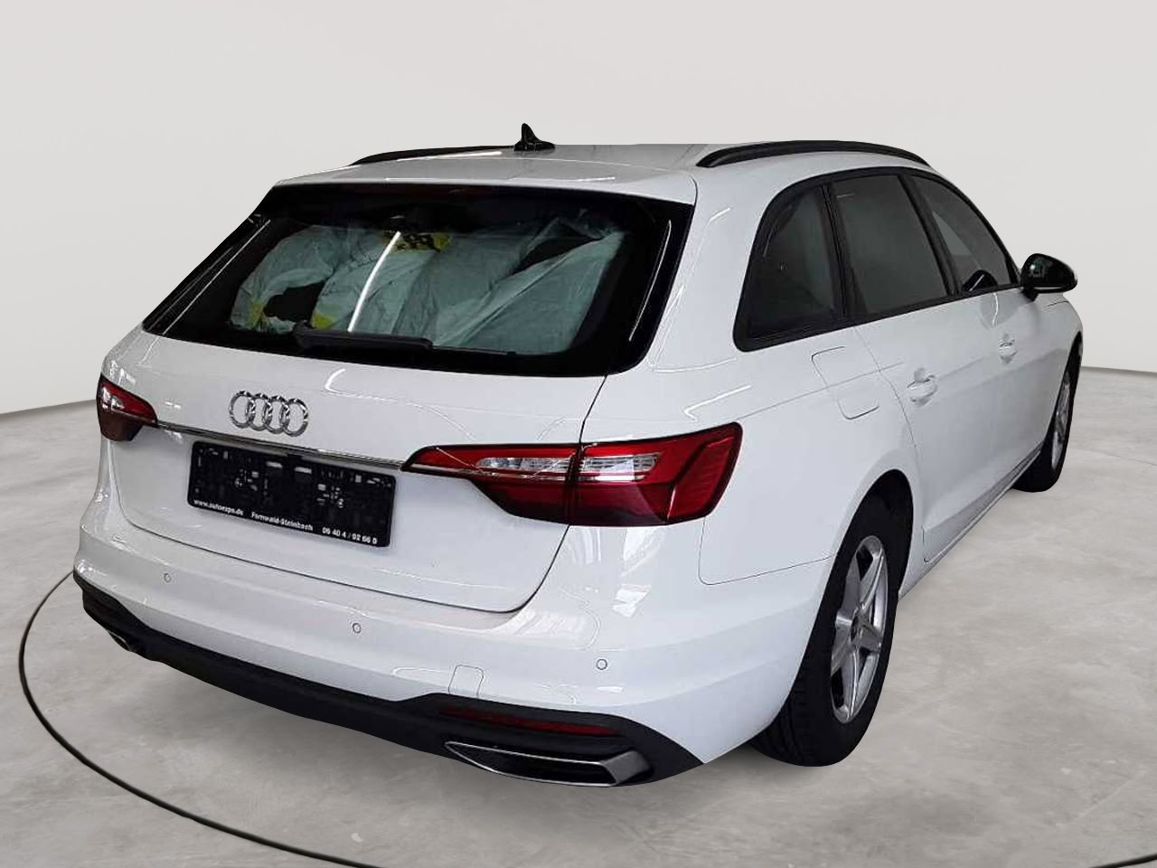 Audi A4 Avant 30 TDI S tronic 4