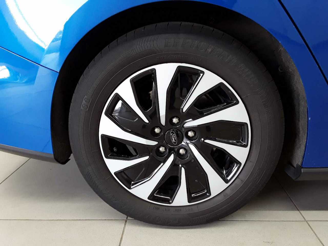 Ford Focus Turnier 1.5 EcoBlue Start-Stopp-System Aut. TITANIUM 19