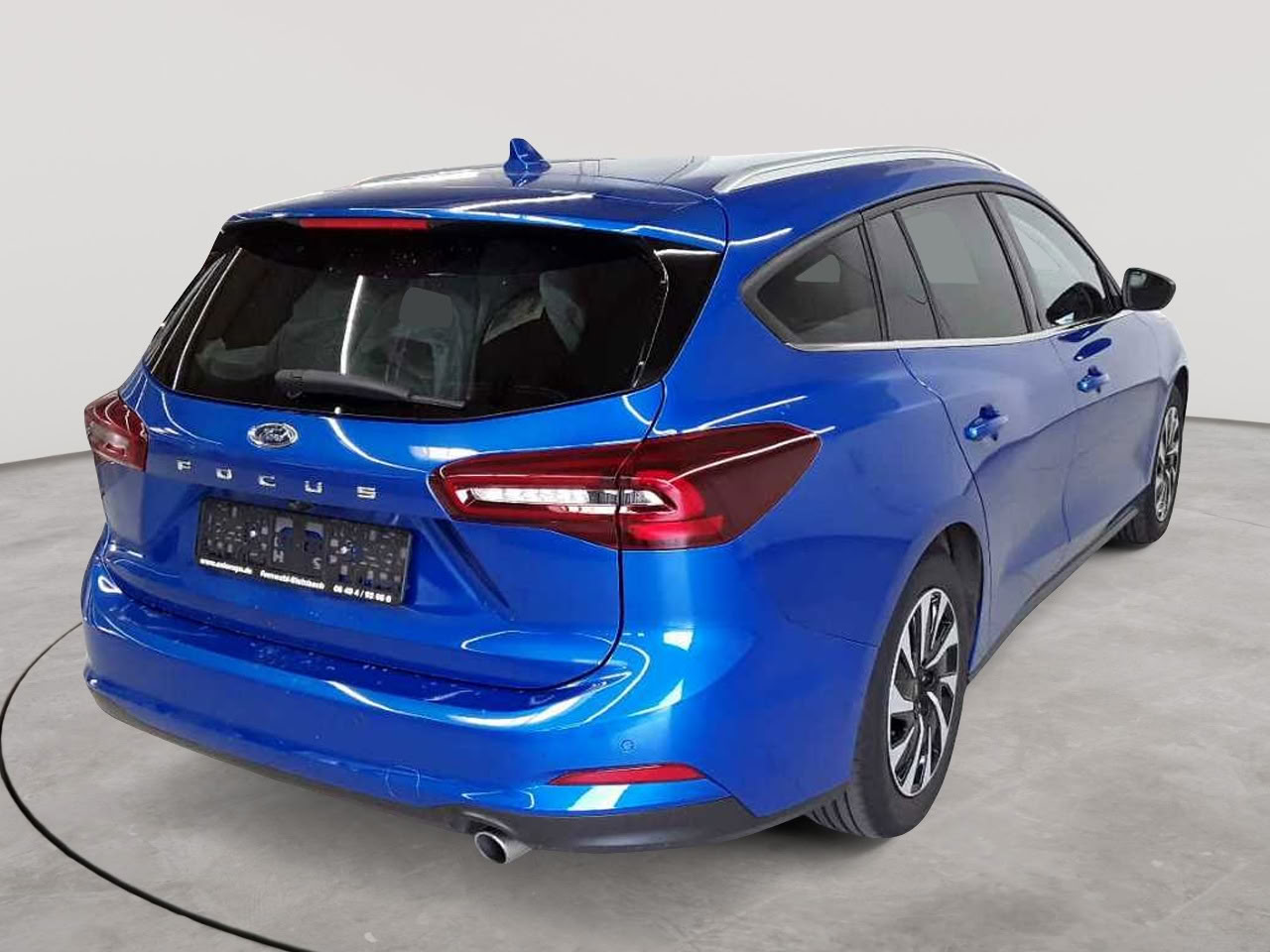 Ford Focus Turnier 1.5 EcoBlue Start-Stopp-System Aut. TITANIUM 4