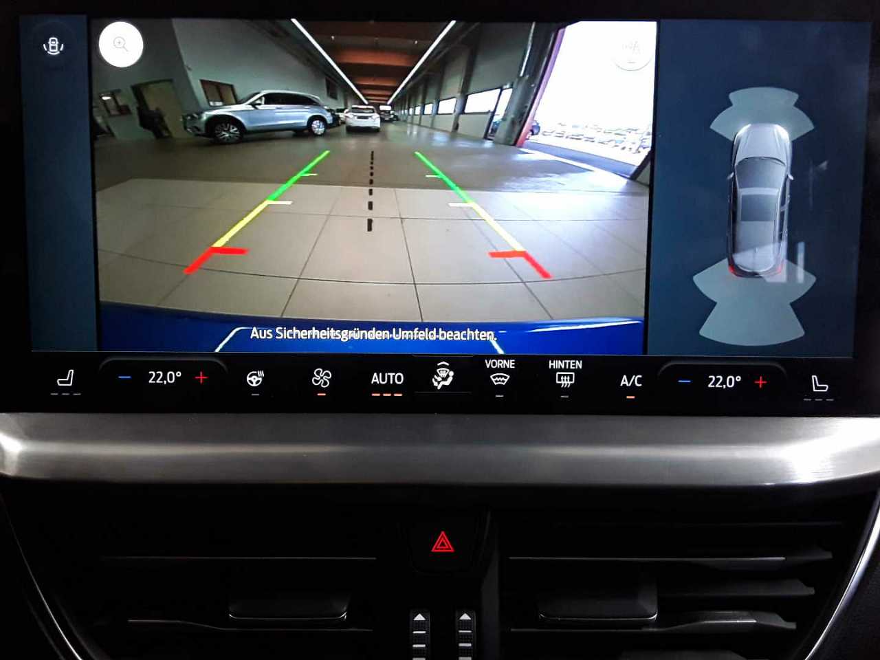 Ford Focus Turnier 1.5 EcoBlue Start-Stopp-System Aut. TITANIUM 16