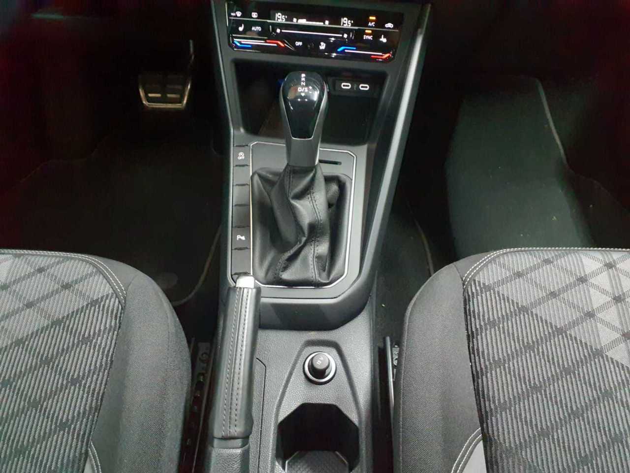 Vw Polo 1.0 TSI OPF DSG R-Line 10