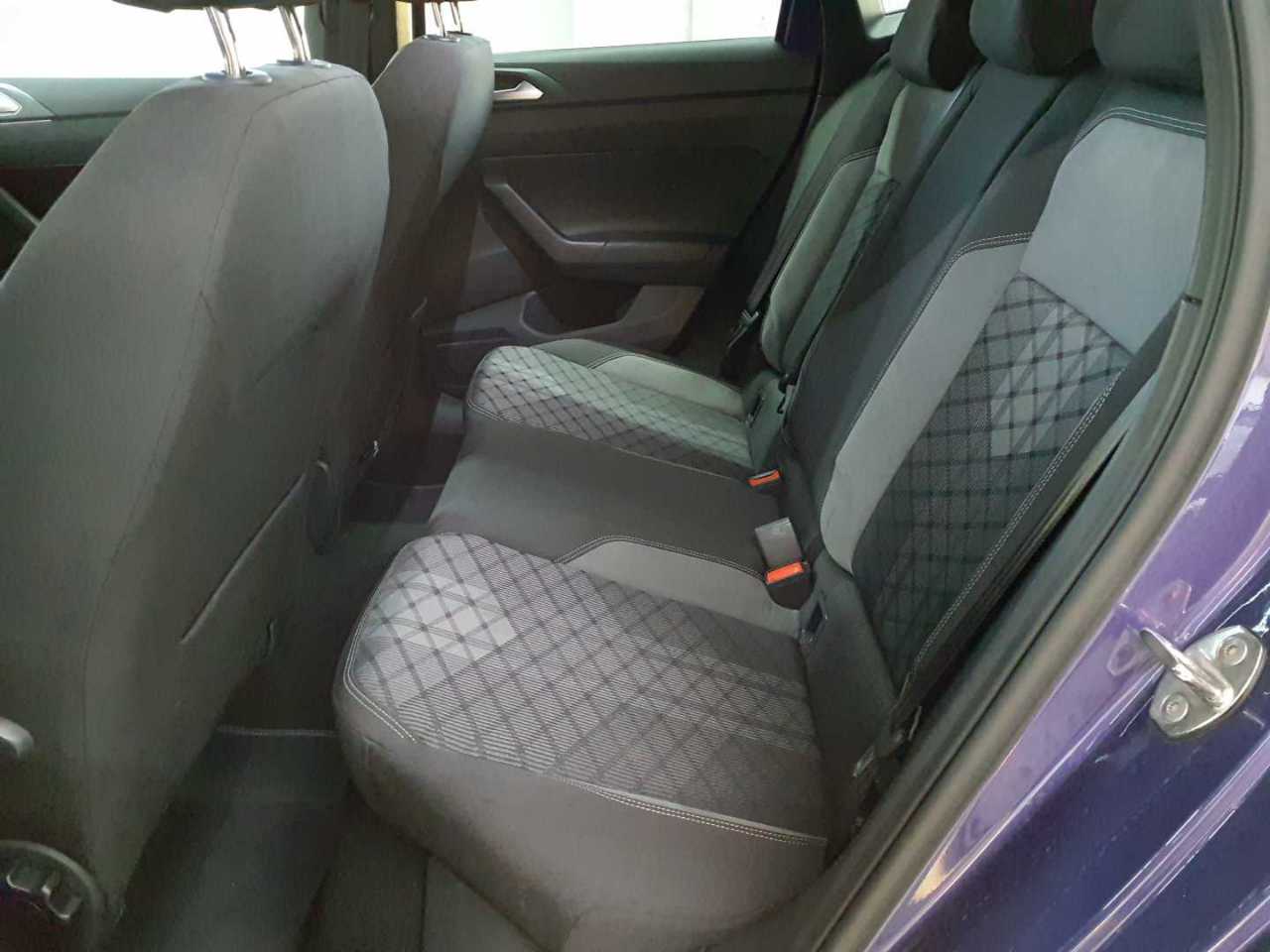 Vw Polo 1.0 TSI OPF DSG R-Line 14