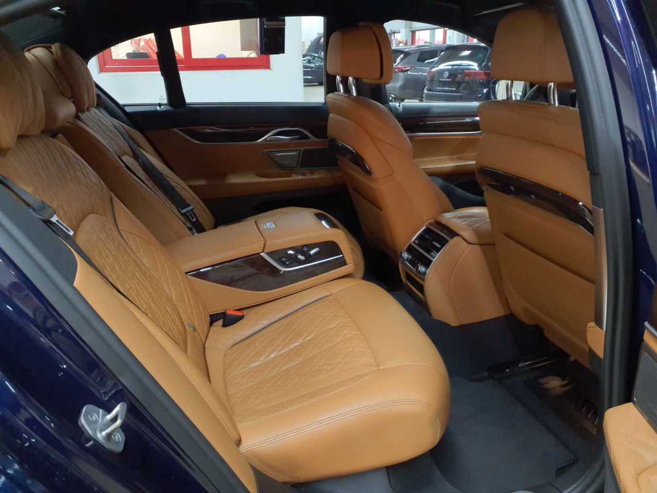 Bmw 750i xDrive 14