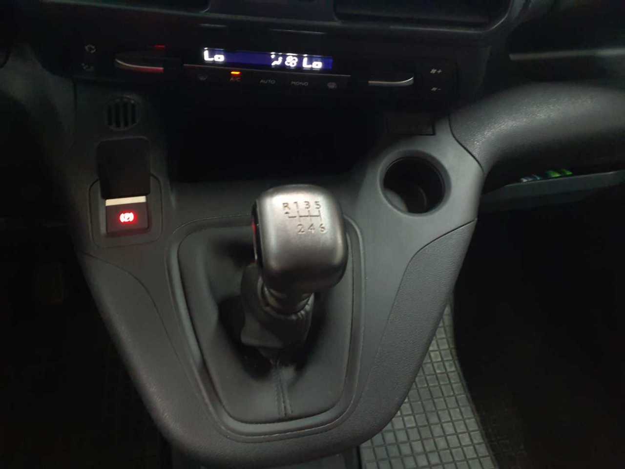Opel Combo Cargo 1.5 D Edition 10