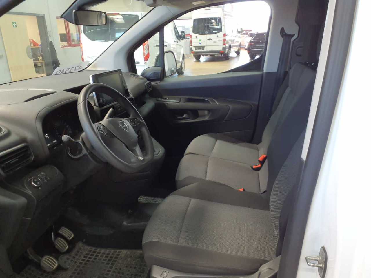 Opel Combo Cargo 1.5 D Edition 7