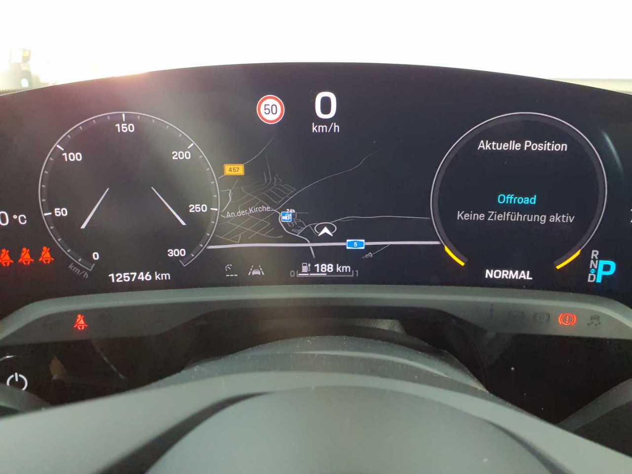 Porsche Taycan Sport Turismo 11