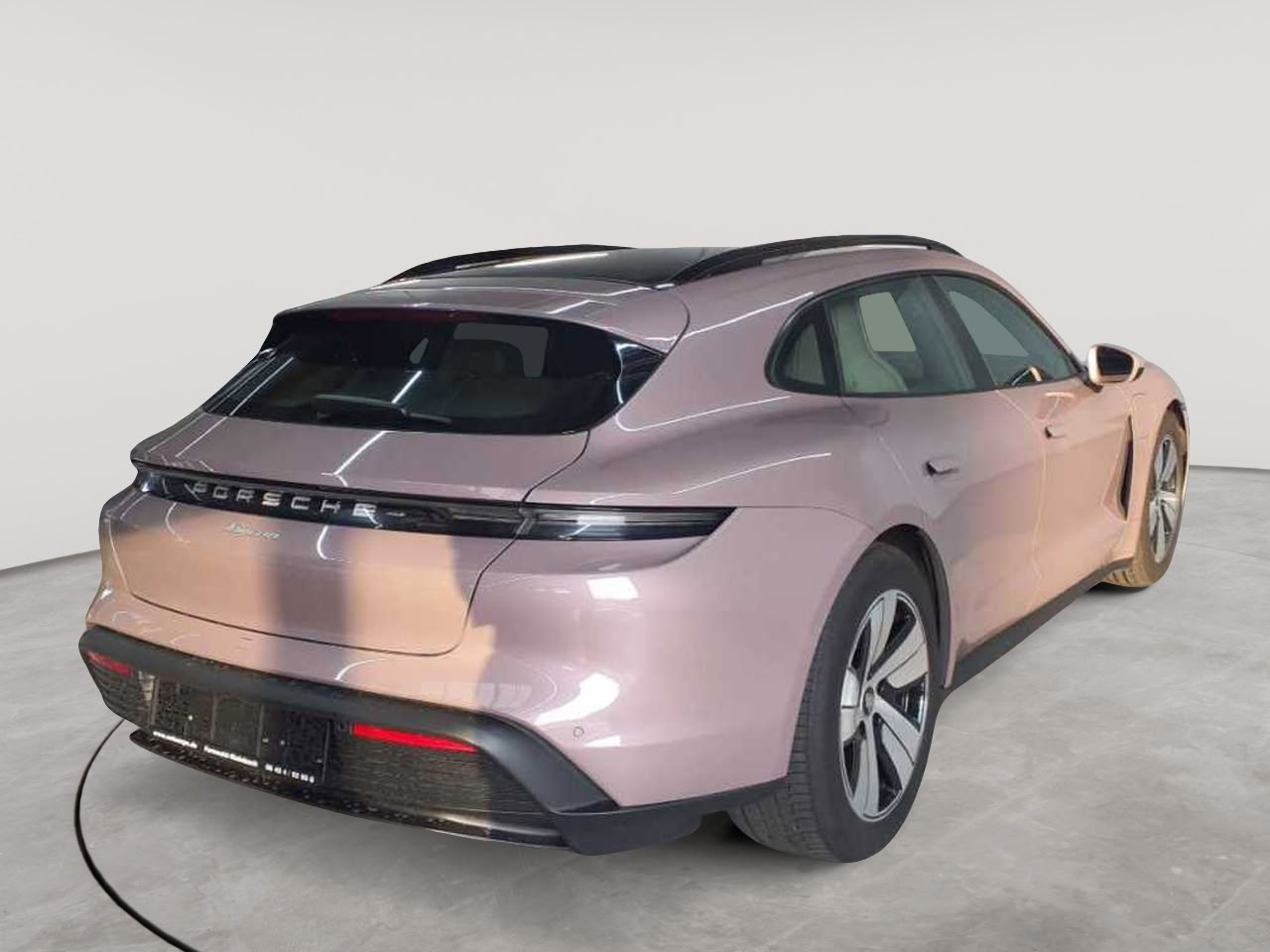 Porsche Taycan Sport Turismo 4
