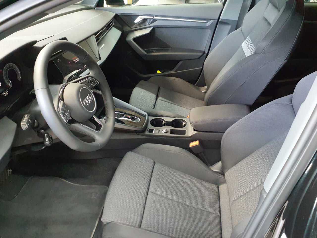 Audi A3 TFSIe 200 kW Sportback S tronic S line 7