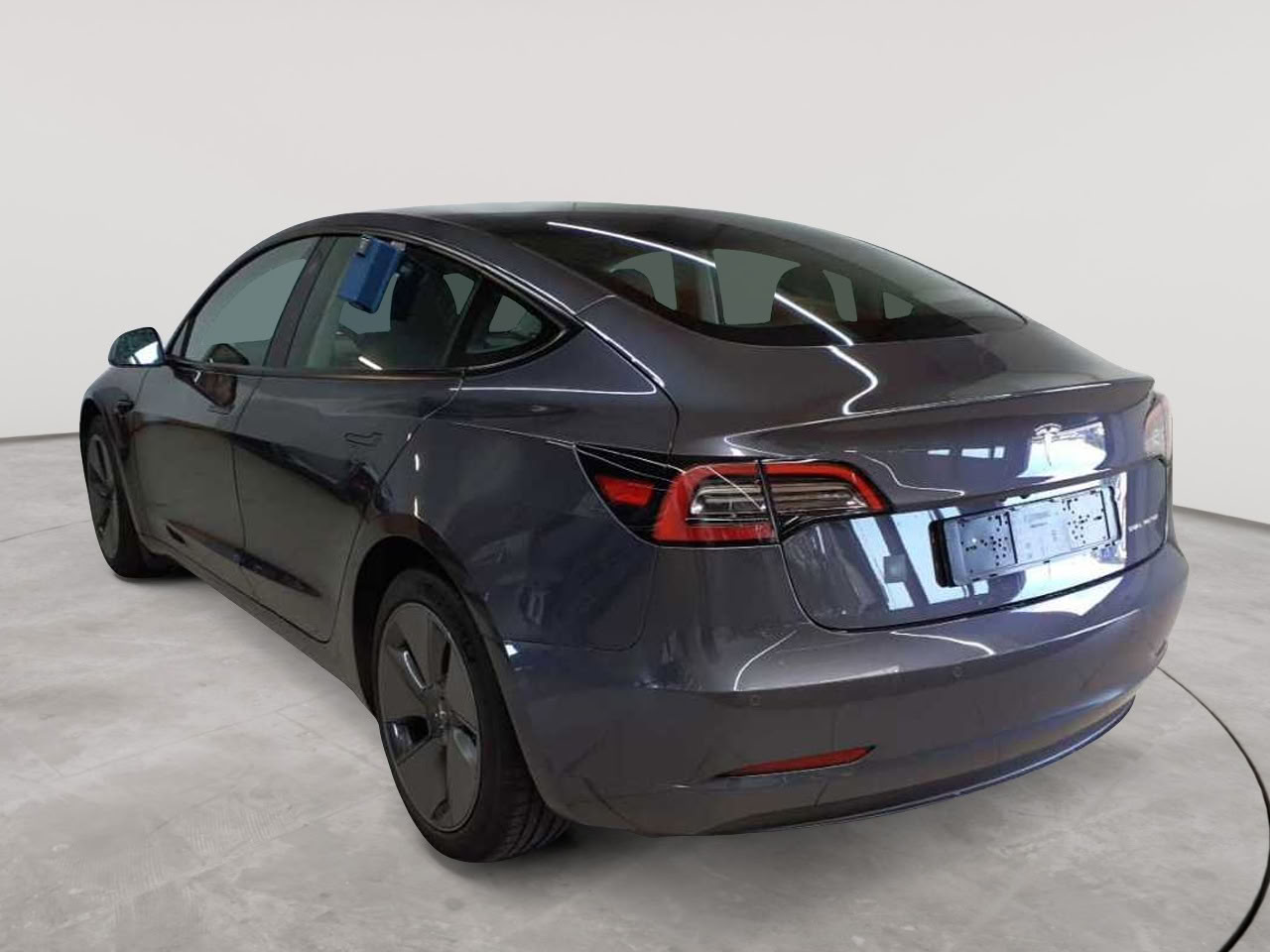 Tesla Model 3 Langstreckenbatt. Allradantrieb Dual Motor 5