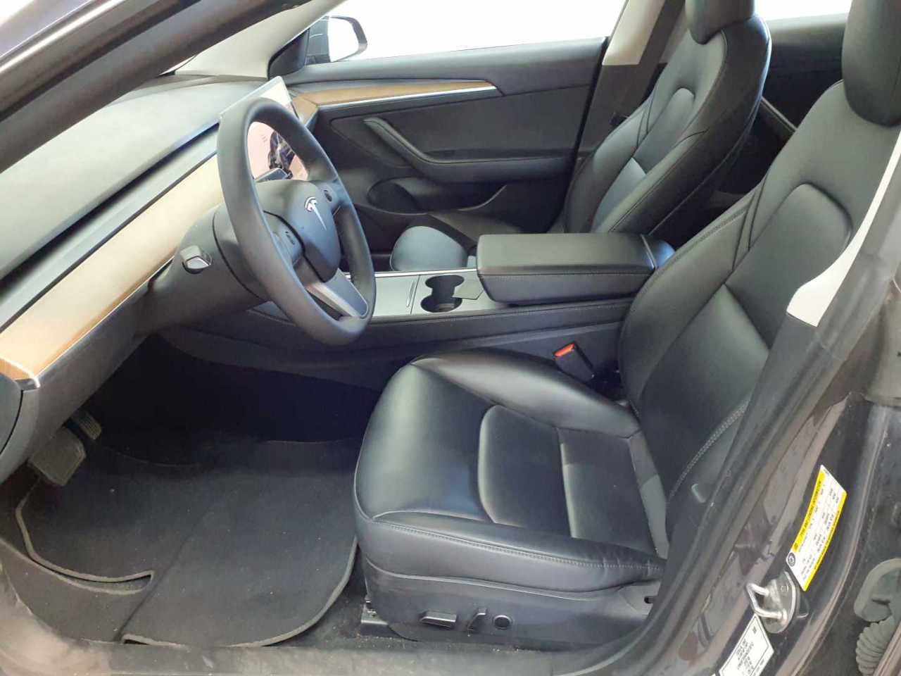Tesla Model 3 Langstreckenbatt. Allradantrieb Dual Motor 8