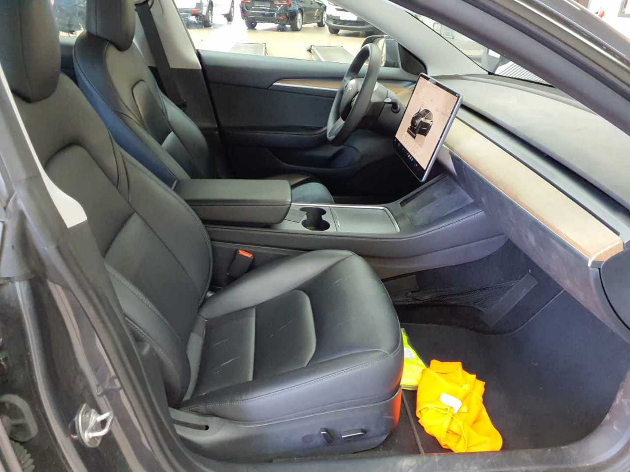 Tesla Model 3 Langstreckenbatt. Allradantrieb Dual Motor 7