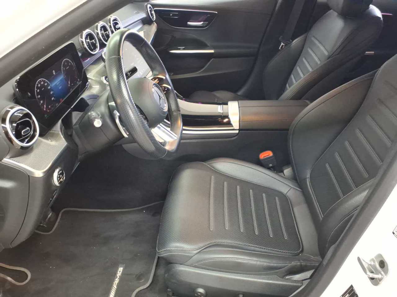Mercedes-Benz C 220 d 4Matic T 9G-TRONIC AMG Line 7