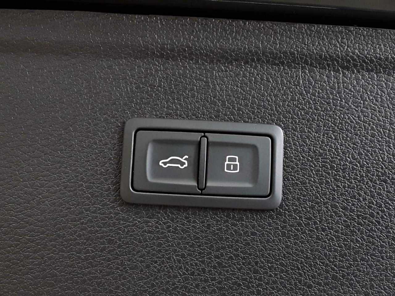 Audi Q5 50 TFSIe quattro S tronic advanced 17