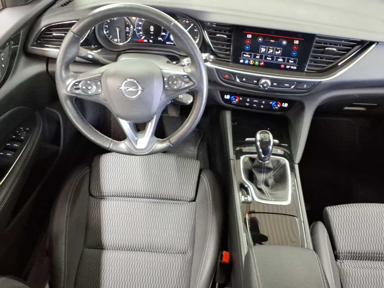Opel Insignia Sports Tourer 2.0 Diesel Elegance 10