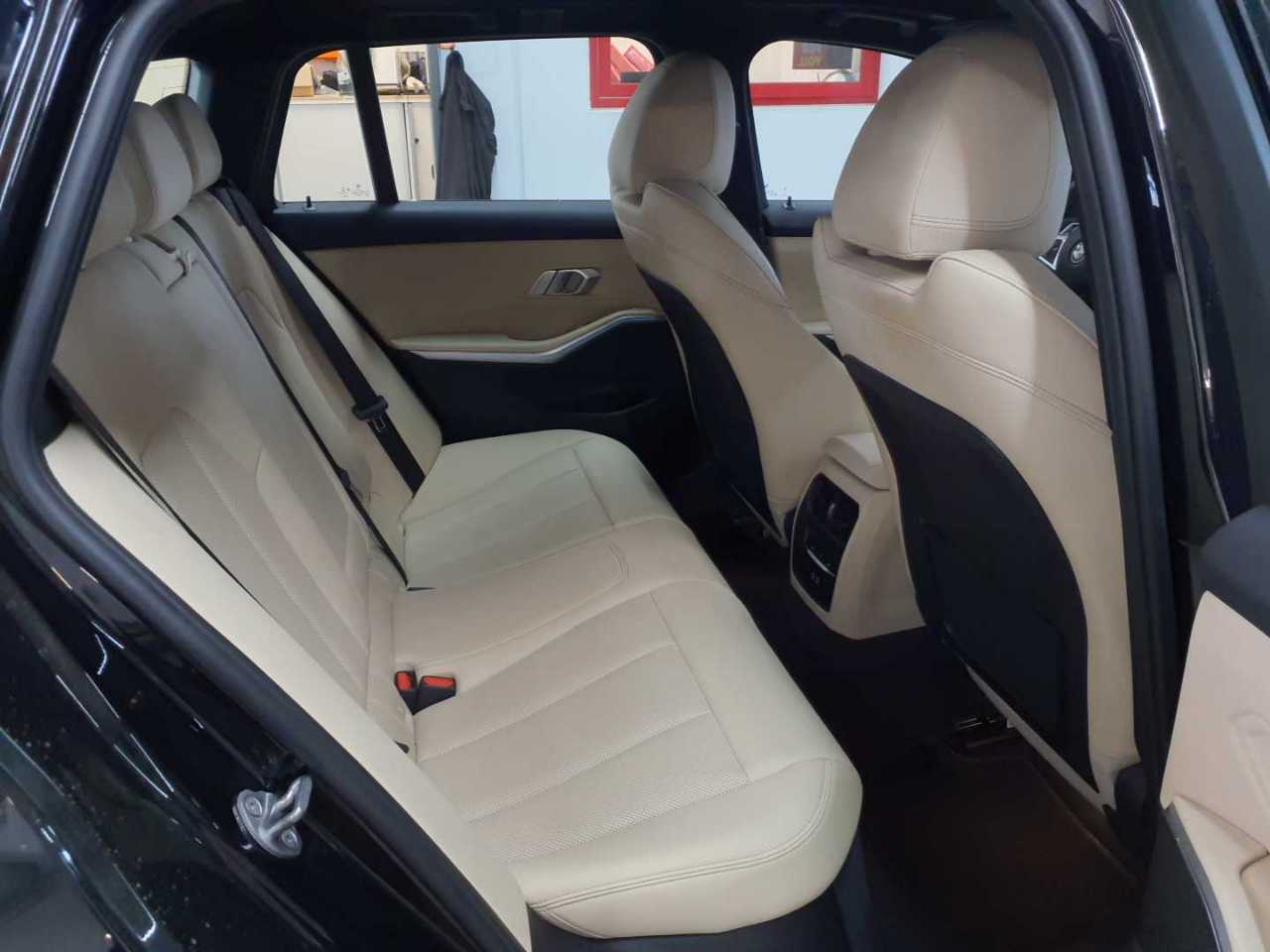 Bmw 320e Touring Aut. 14