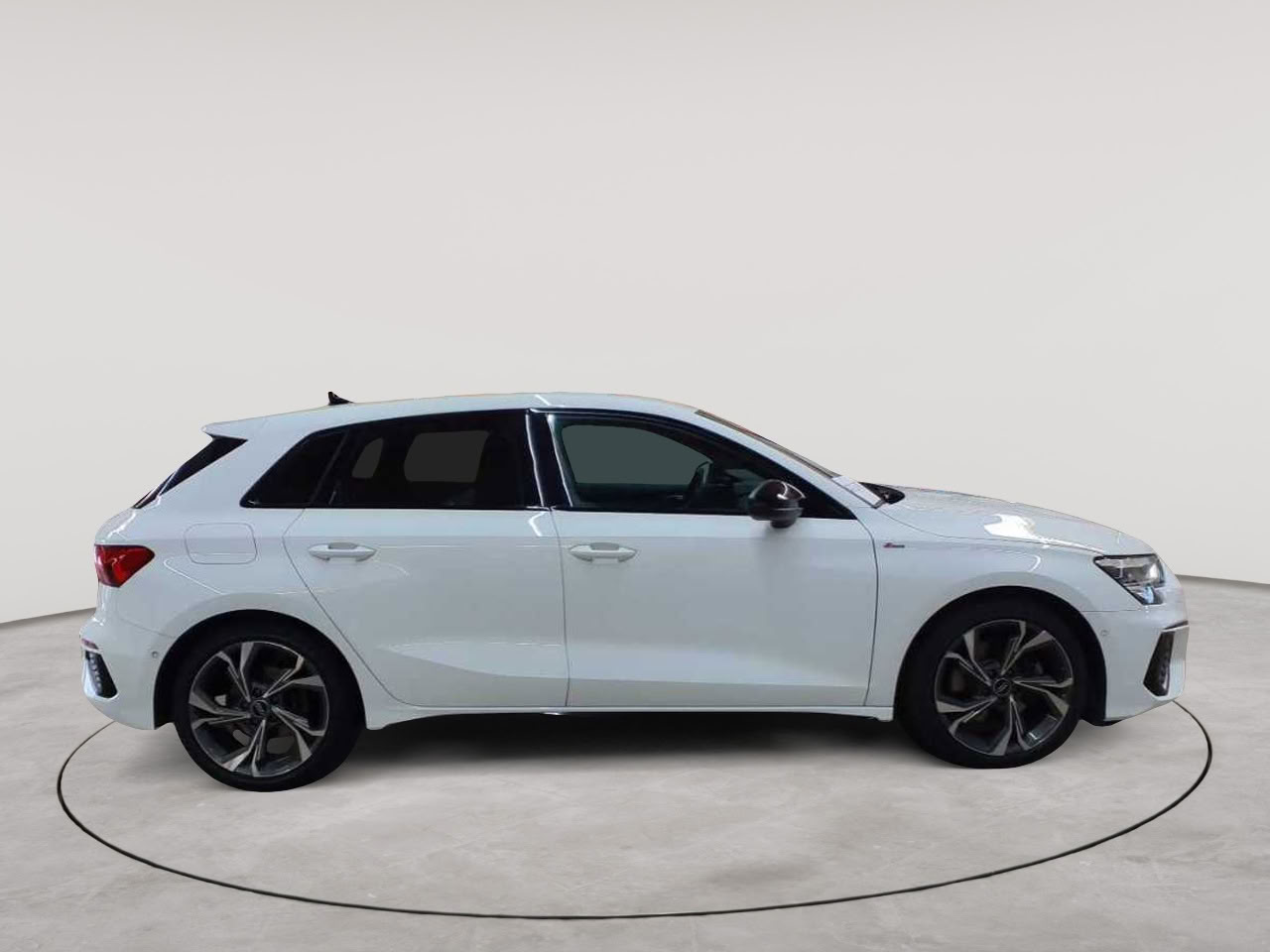 Audi A3 40 TDI Sportback quattro S tronic S line 3