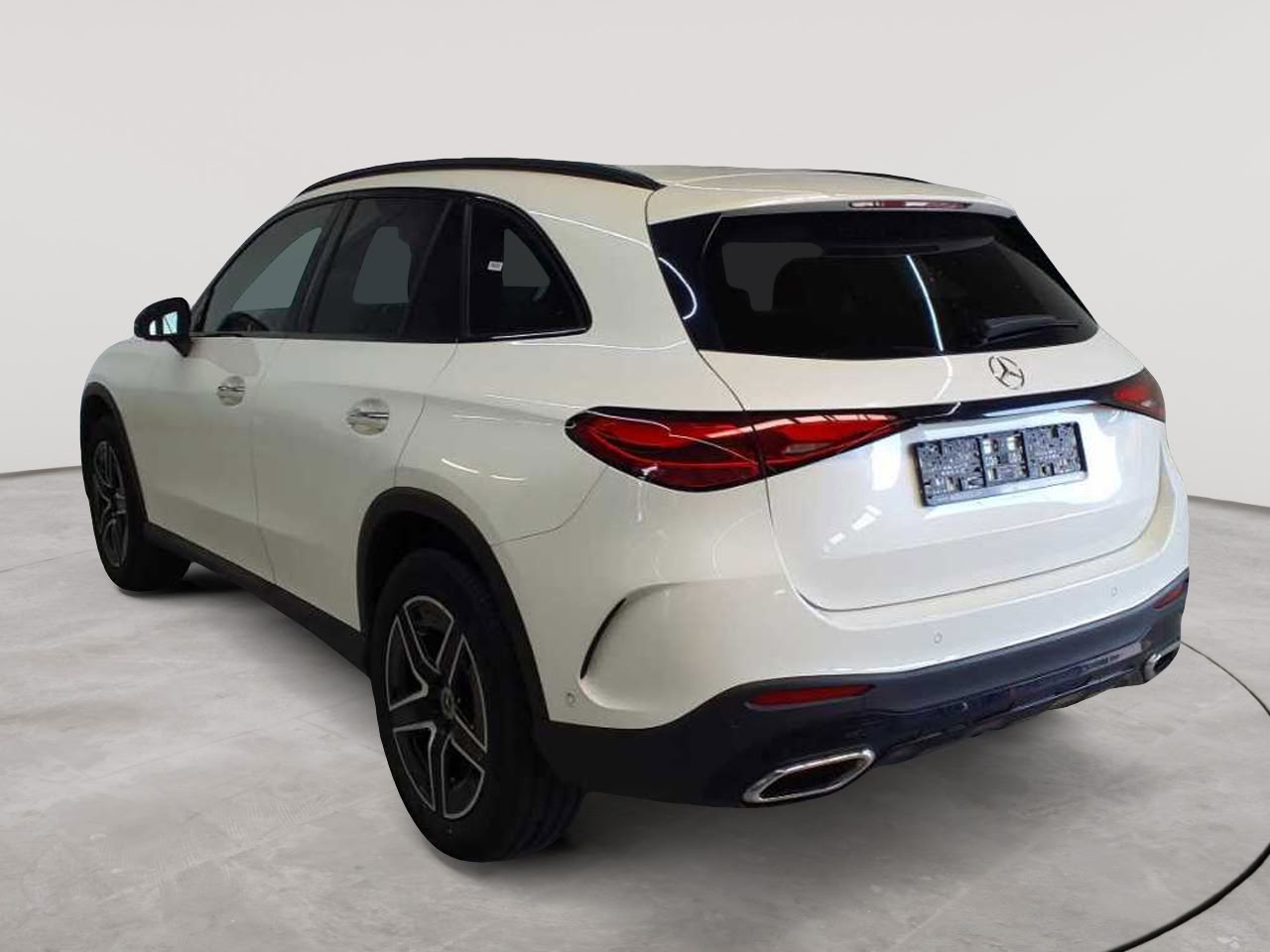 Mercedes-Benz GLC 220 d 4Matic 9G-TRONIC AMG Line Advanced 5