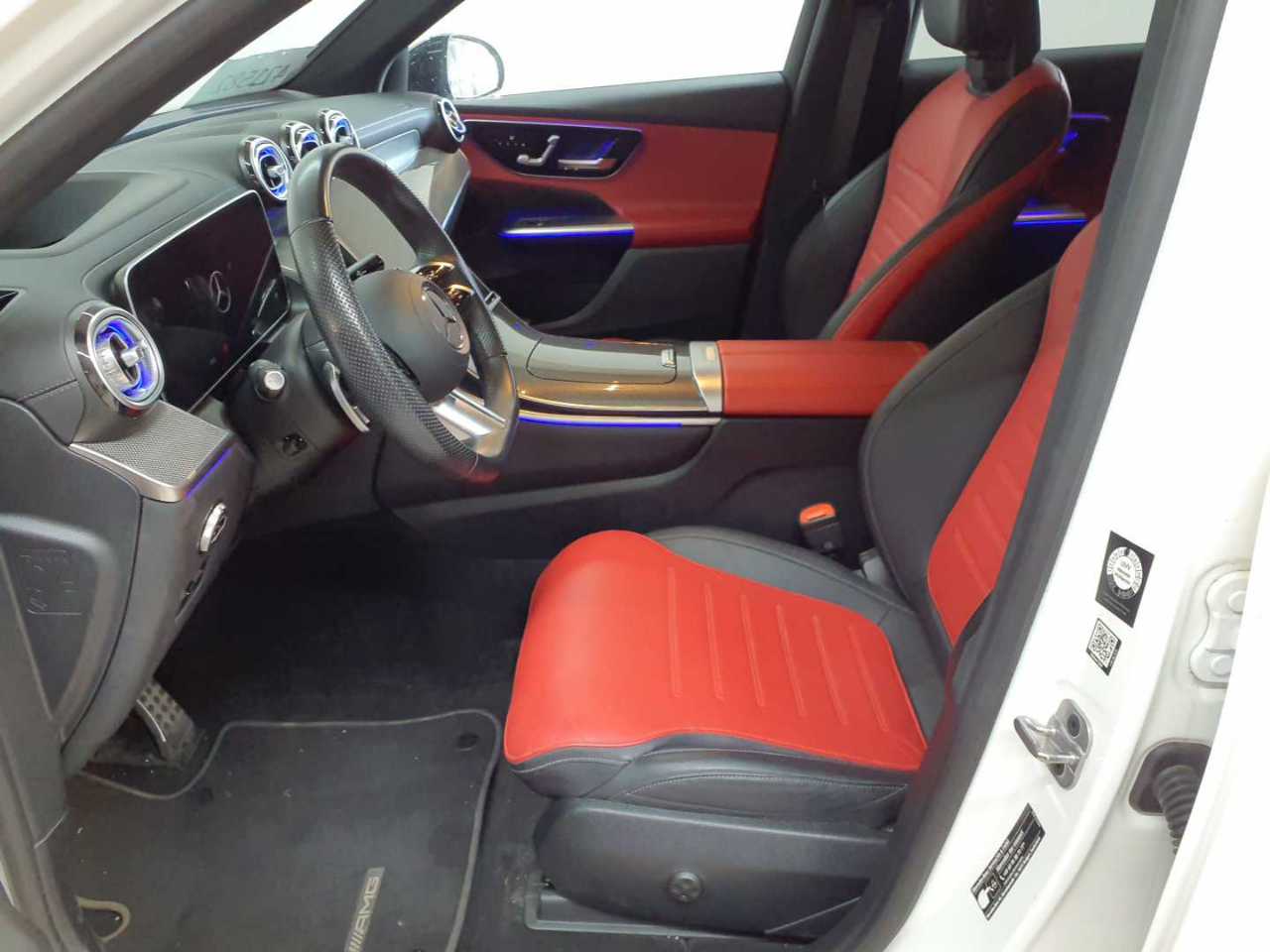 Mercedes-Benz GLC 220 d 4Matic 9G-TRONIC AMG Line Advanced 8