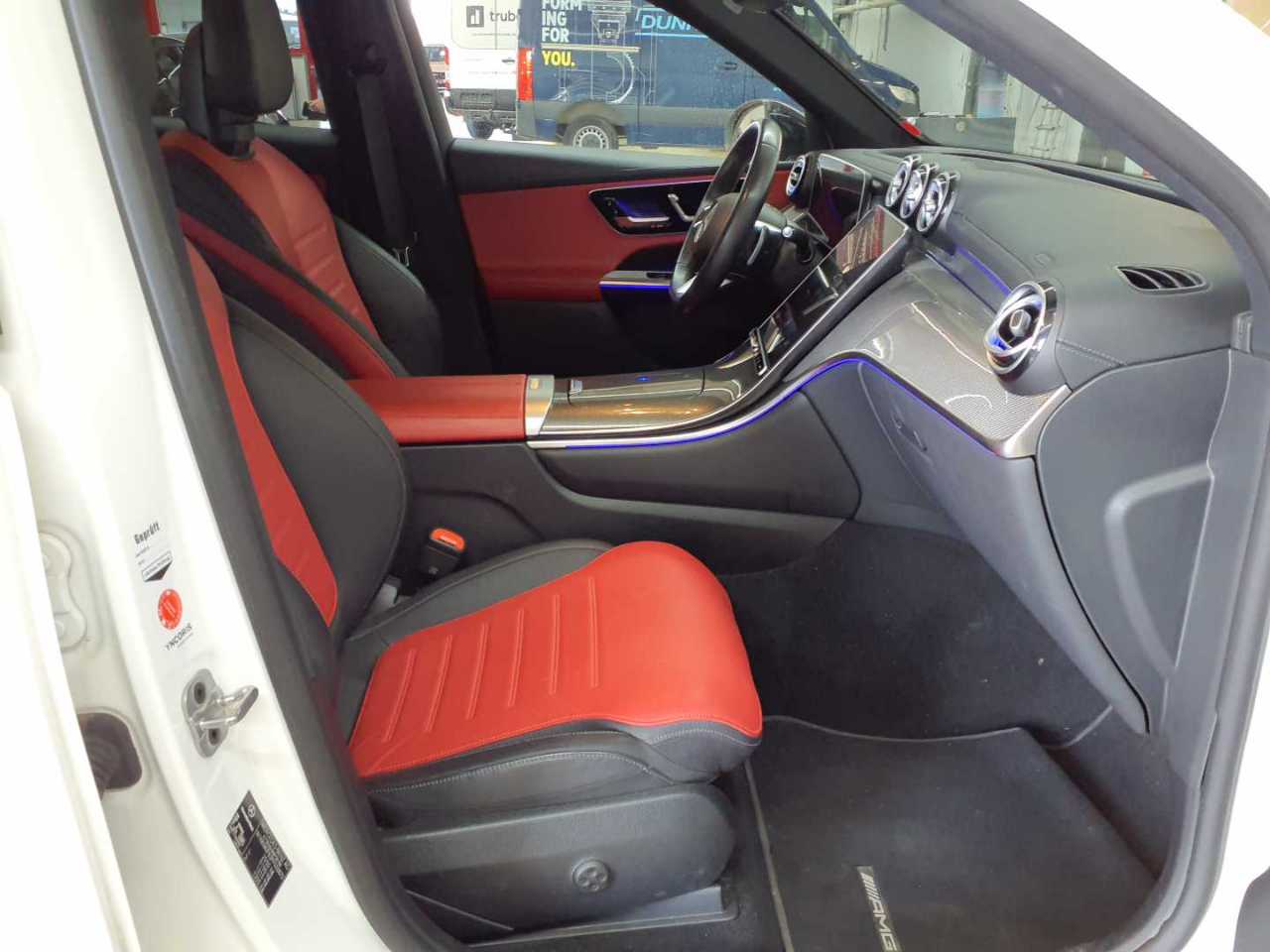 Mercedes-Benz GLC 220 d 4Matic 9G-TRONIC AMG Line Advanced 7