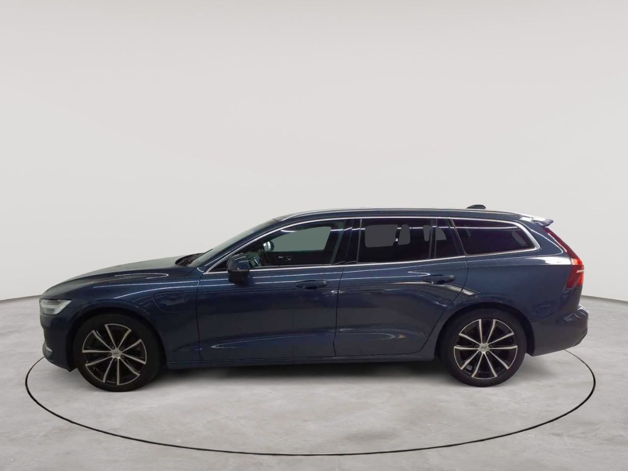 Volvo V60 T6 AWD Recharge Core 6