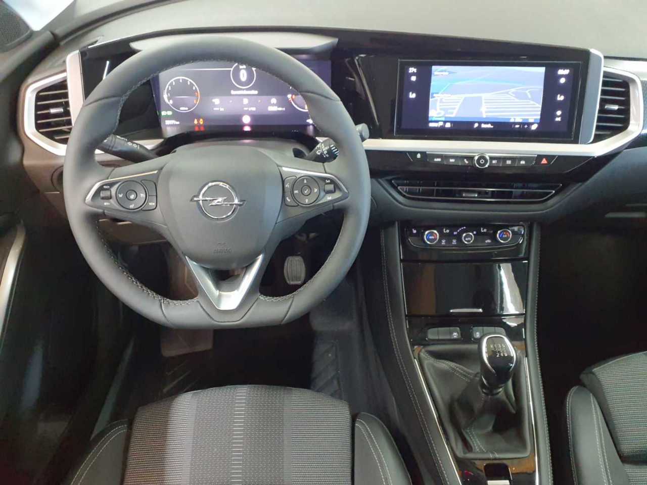 Opel Grandland 1.2 DI GS 9