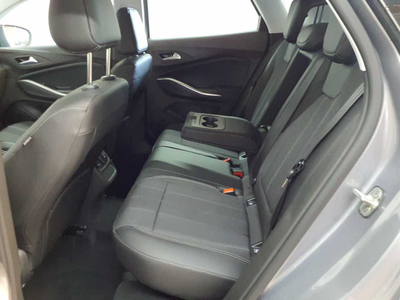 Opel Grandland 1.2 DI GS 14
