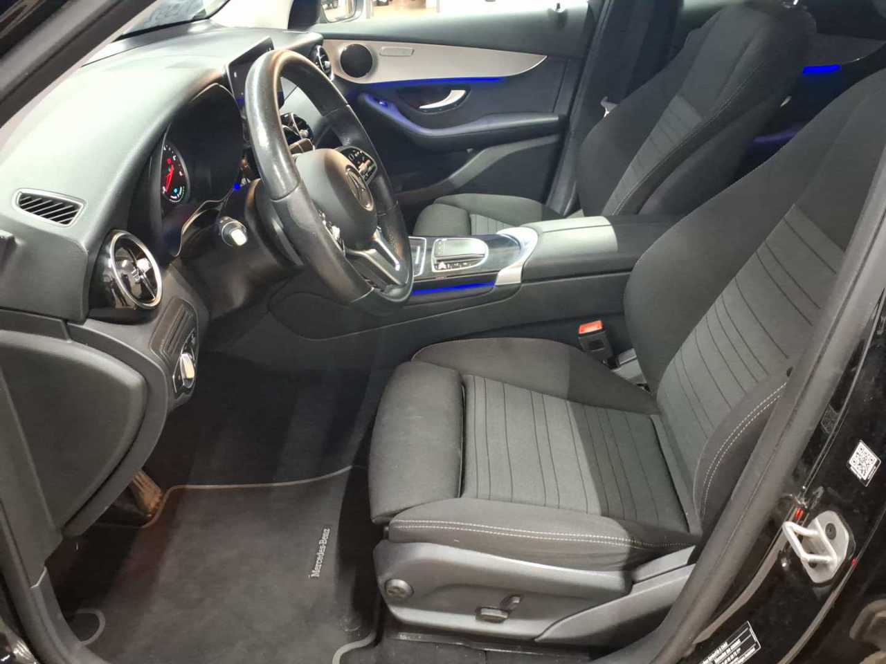 Mercedes-Benz GLC 300 de 4Matic 9G-TRONIC 7