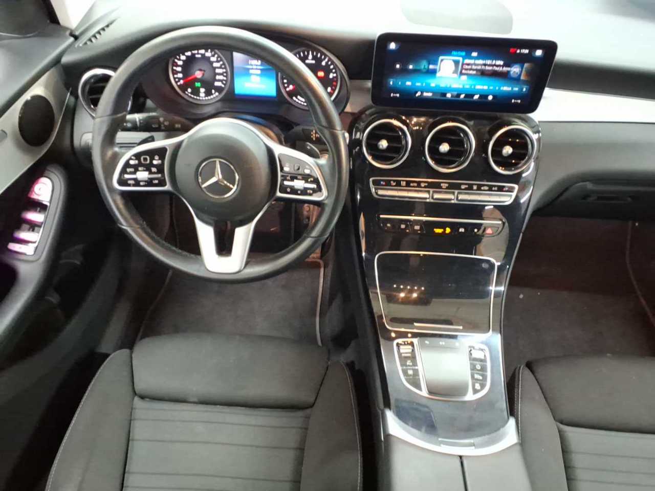 Mercedes-Benz GLC 300 de 4Matic 9G-TRONIC 10