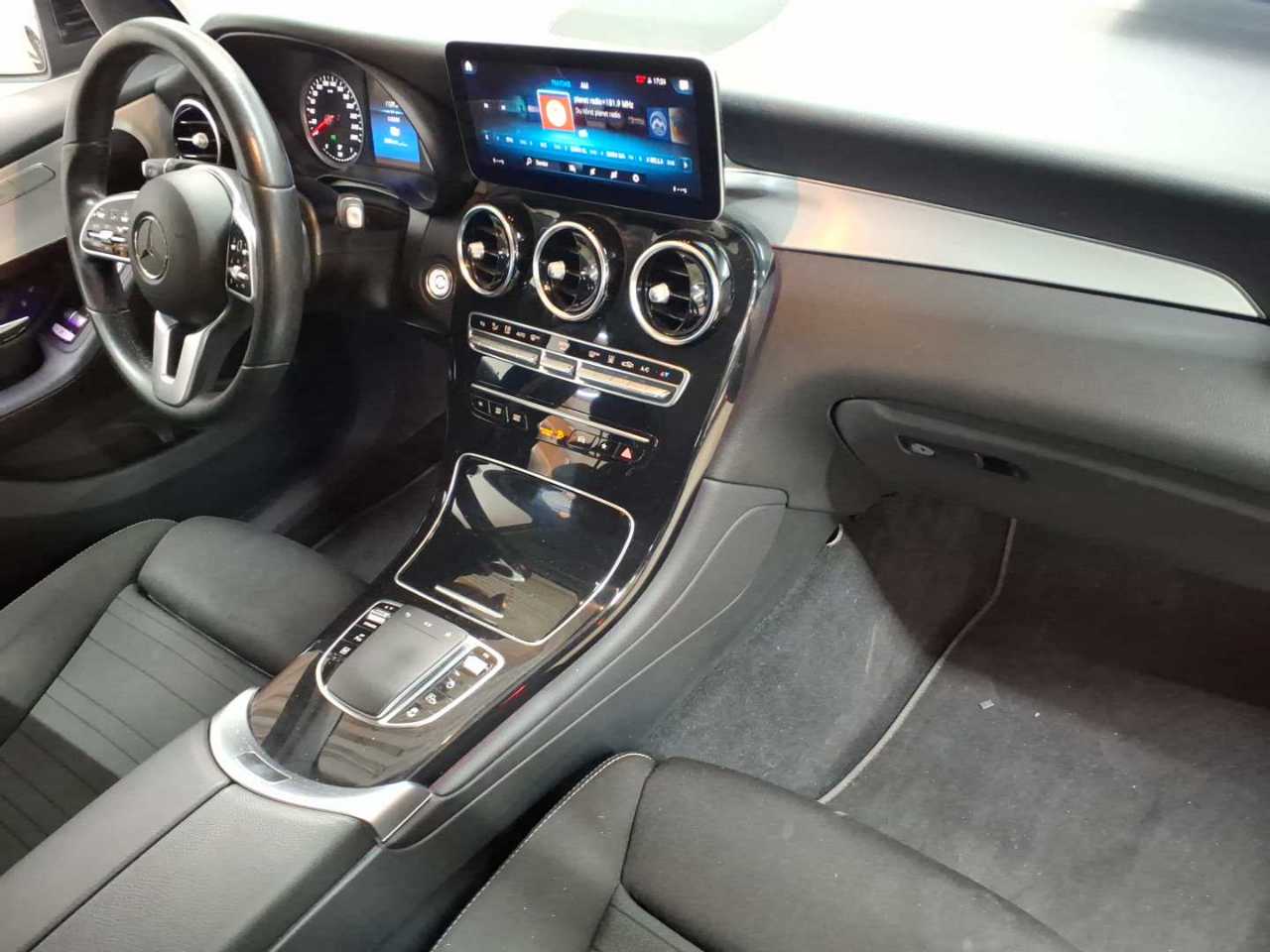 Mercedes-Benz GLC 300 de 4Matic 9G-TRONIC 9
