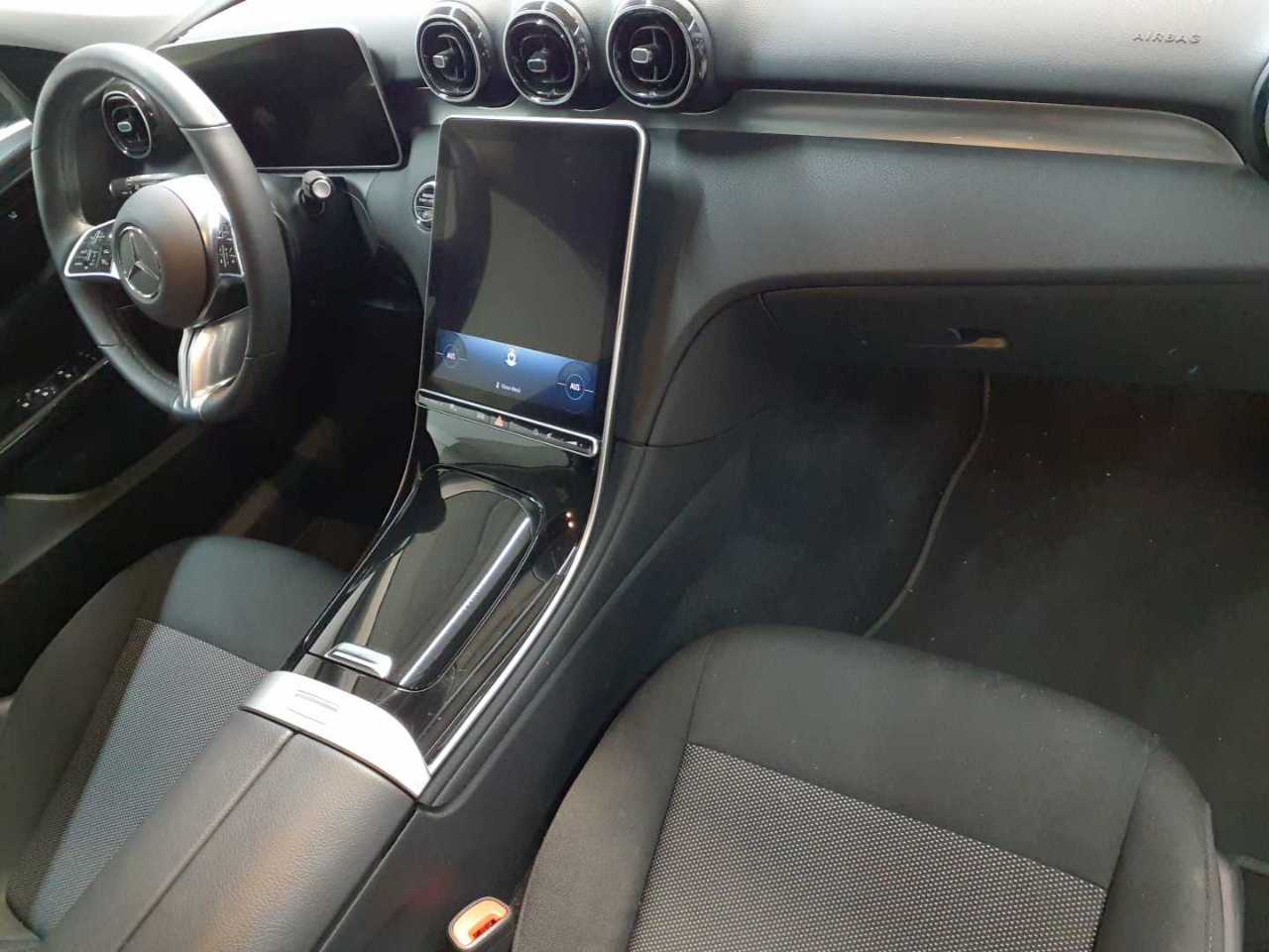Mercedes-Benz C 200 d T 9G-TRONIC 9