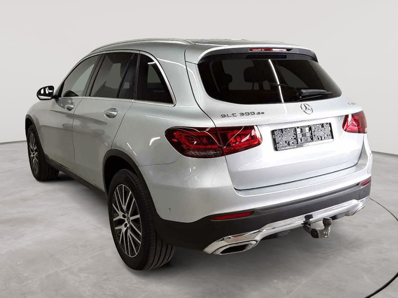 Mercedes-Benz GLC 300 de 4Matic 9G-TRONIC 5